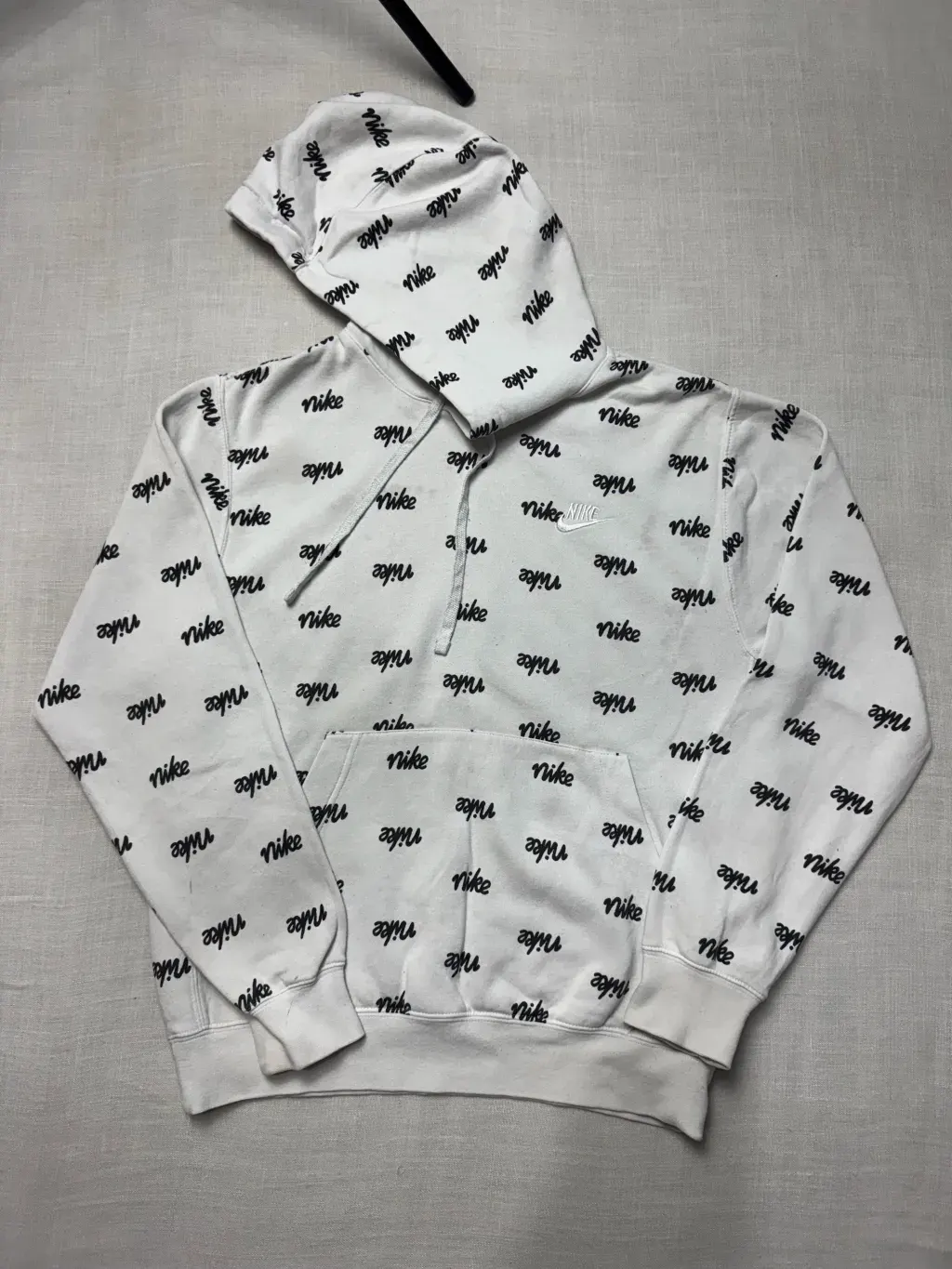 MOLETOM CHUVA DE NIKE - BRANCO — foto 1 de 3
