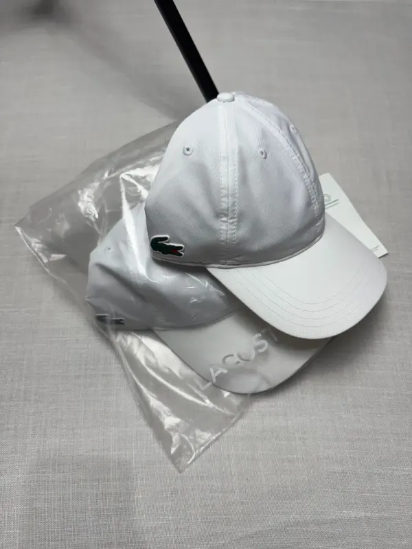 BONÉ LACOSTE SPORT 24/25 - BRANCO